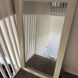 Mirror 
