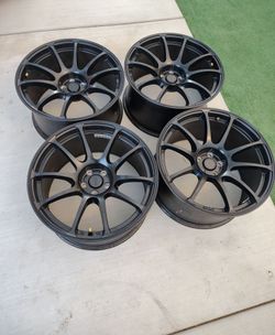 Black Miro wherls