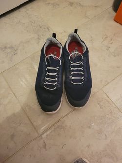 Womens Skechers Relaxed Fit Memory Foam 9.5