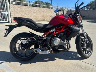 Benelli TNT Tornado 300 cc