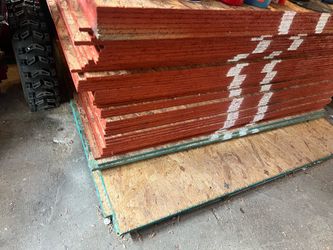 Plywood