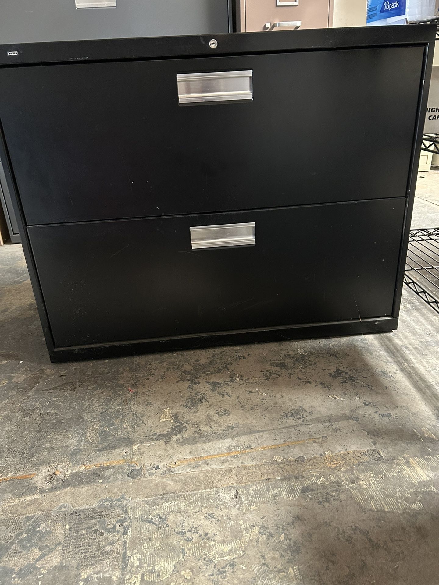 Hon 2 Drawer Lateral Legal File Cabinet