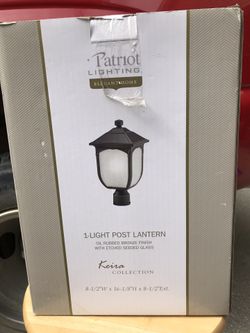 Outdoor lights without the posts. (2)Brand new never used.