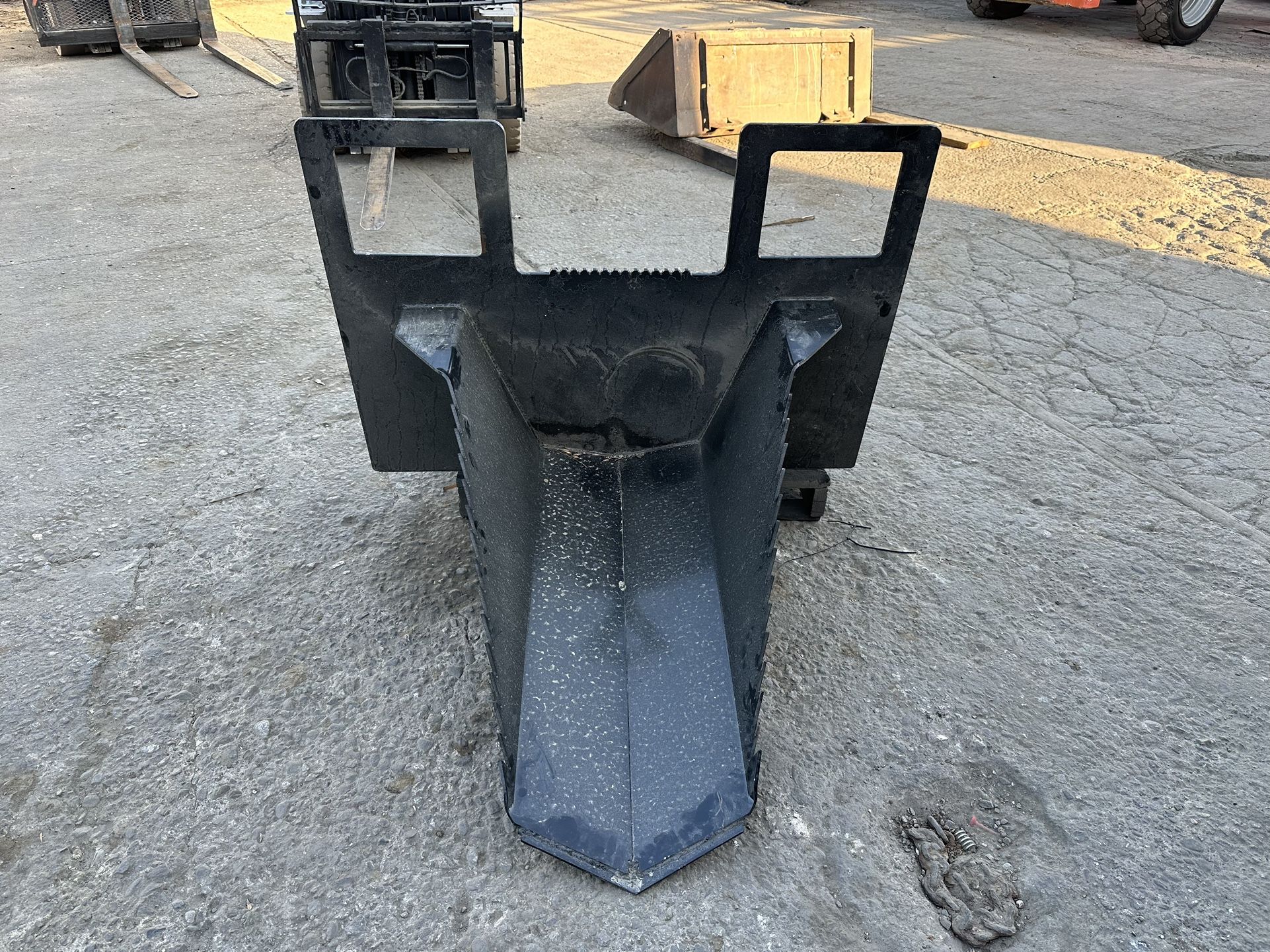 Skid Steer Stump Bucket
