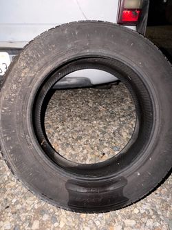 2 used 19-inch Pirelli tires size 235/65/R19