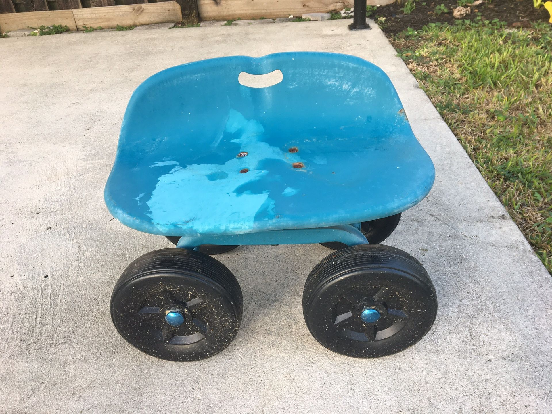 Tractor seat Garden Stool with Wheels