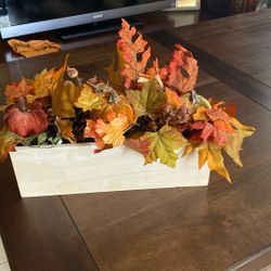Fall Decoración Like New $15.00