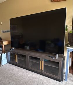 TV 75”VIZIO