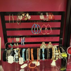 Jewelry & Assecories Great Holiday Gifts 🎄🎁