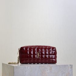 LE CASSANDRE MATELASSÉ CARRÉ Chain Clutch
