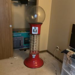 Gumball machine