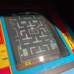 Original Ms Pac-Man Arcade  Game Collectable