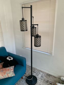 Black 3-Light Tree Floor Lamp