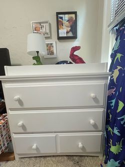White 3-Drawer Dresser with Changing Topper