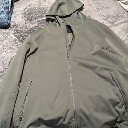 Lululemon Men’s Jacket 