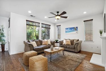 2pc, 5 Seat Couch