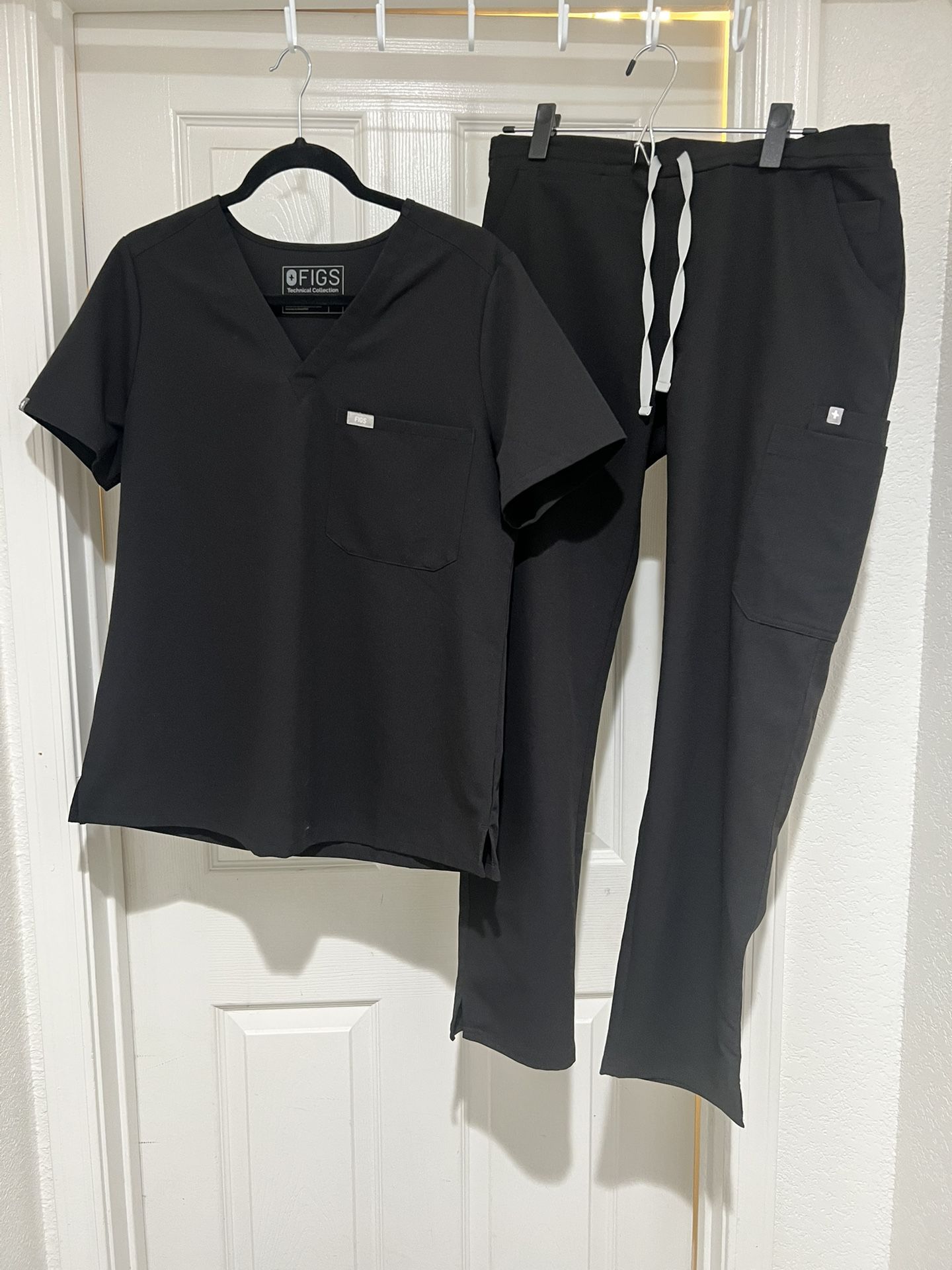 Figs Black Scrubs 