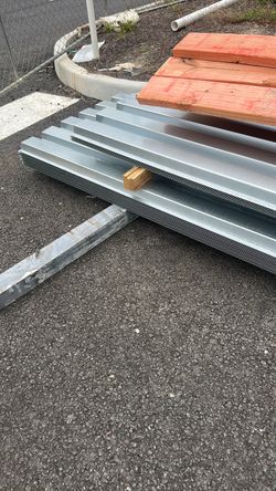 Metal decking 20’x1  1/2