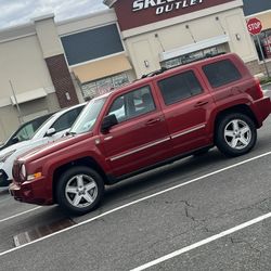 2010 Jeep Patriot Latitude Trailway Edition 4wd