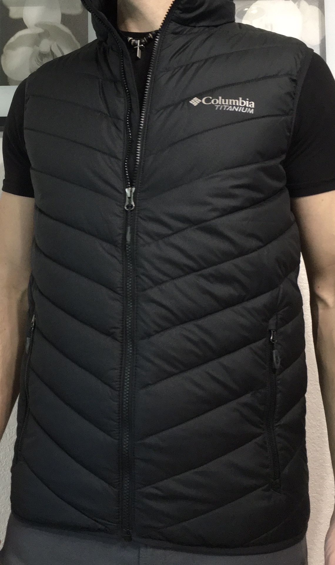 Mens (S) Columbia Titanium Vest