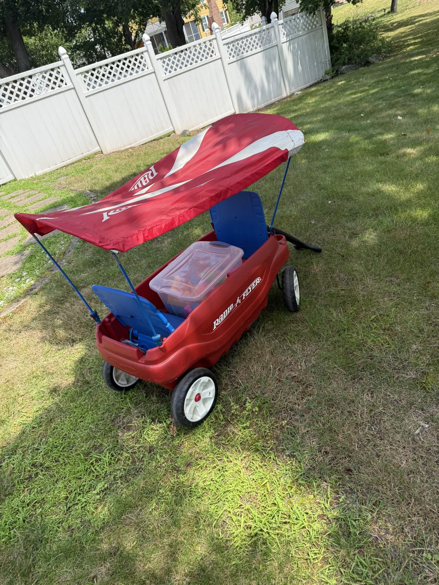 Radio Flyer Wagon W/ Canopie
