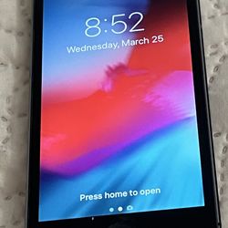 iPhone 5s with 2 covers $50 or best offer