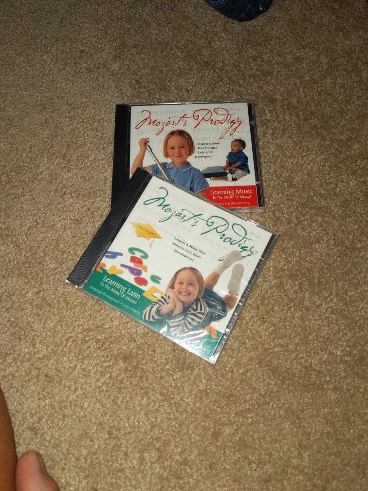 Mozart Prodigy 2 CDs New
