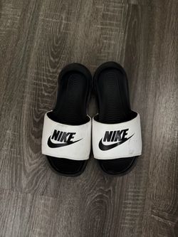 NIKE SLIDE SANDALS (FREE W/PURCHASE)