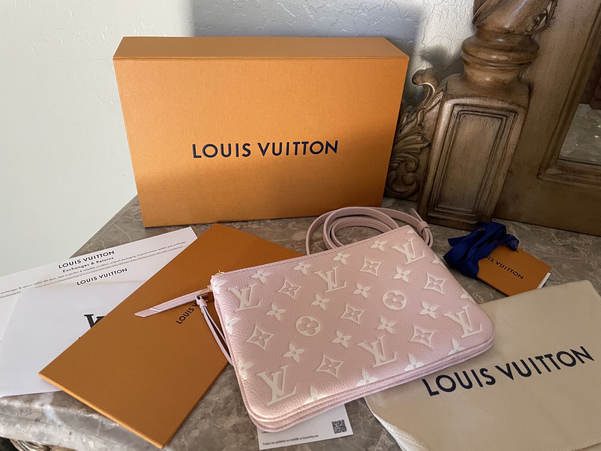 Louis Vuitton pochette double zip – icons luxury vintage