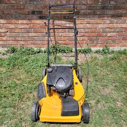 Poulan Pro Self-Propelled Lawnmower