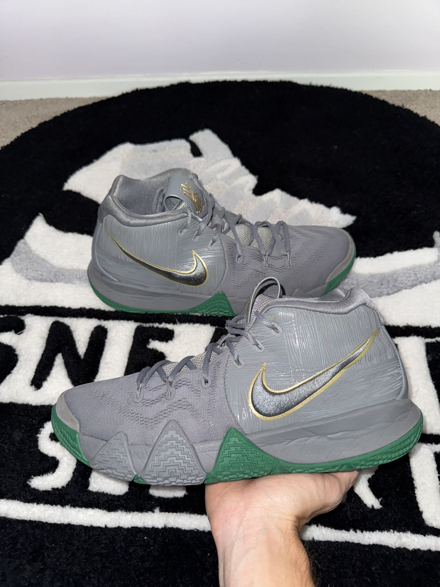 Nike Kyrie 4 City of Guardians (Size 11.5)