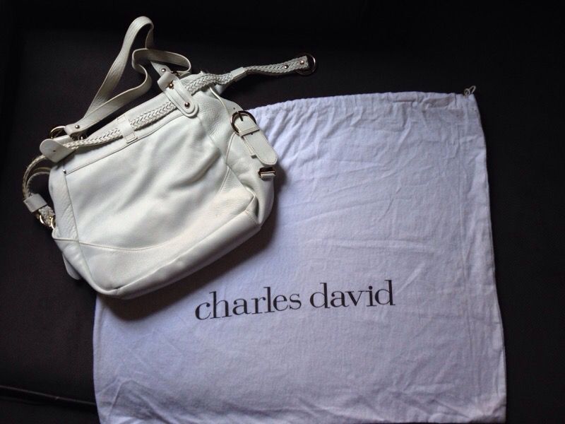 Charles David white leather handbag