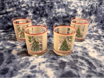 Set of 4 Christmas Tree glasses