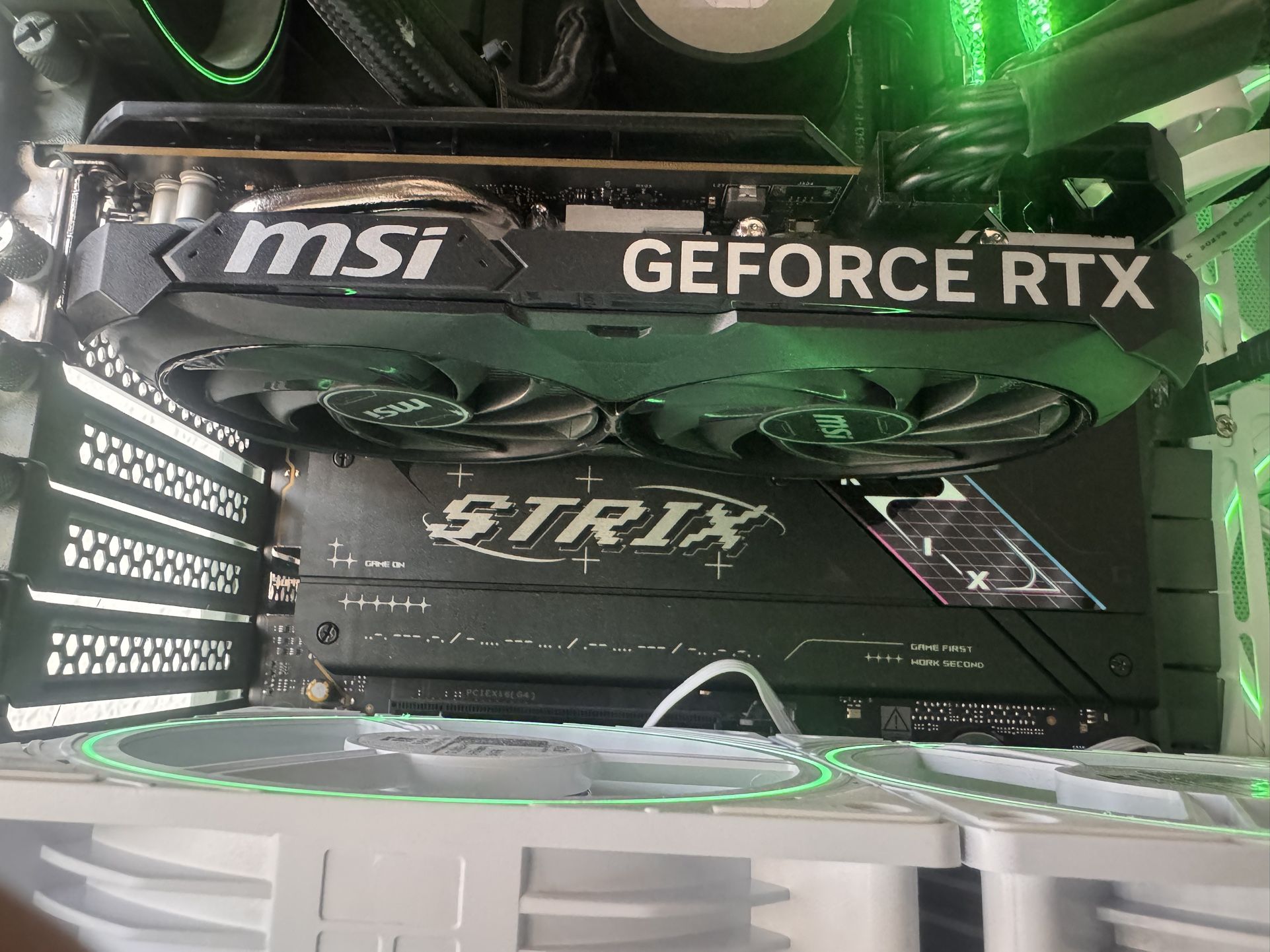 Msi 4060 8gb