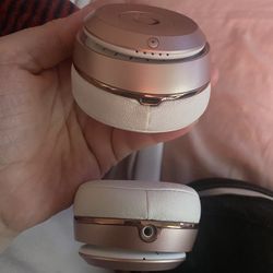 Beats Rose Gold 