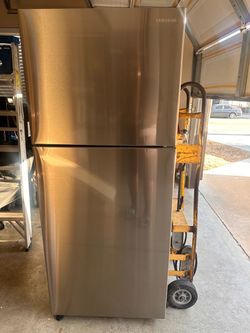 Refrigerator