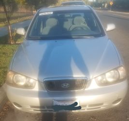 2004 Hyundai Elantra
