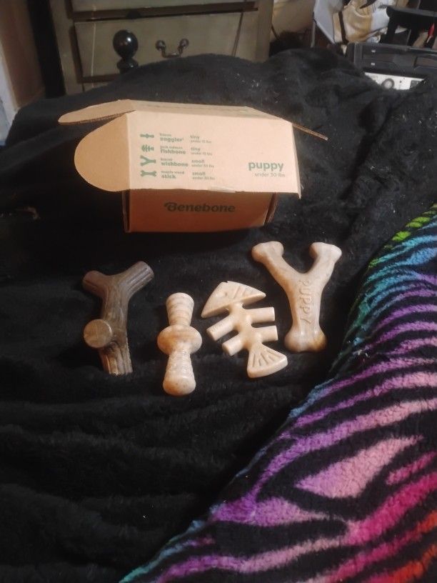 Benebone Teething Flavored Chew Rings For Puppies