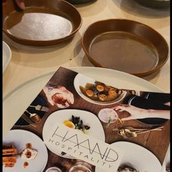 HAAND EARTH WARE 40PCS