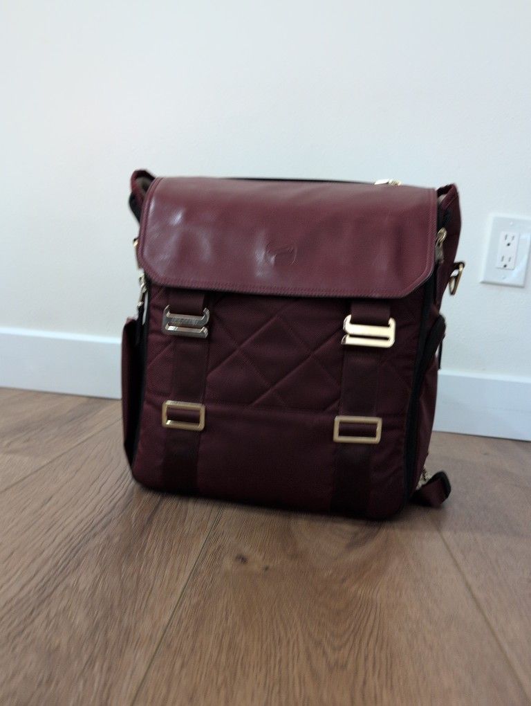 Paperclip Diaper And Changing Back Pack For Babies