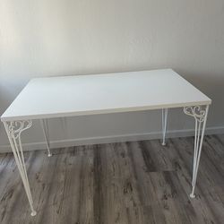 Ikea Office Desk Table white 43 1/4x25 5/8 " 