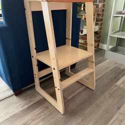 Franklin and Emily Toddler Tower