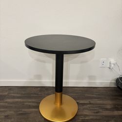 Small Dinning Table For 2/ Bar Top Table/ Side Table