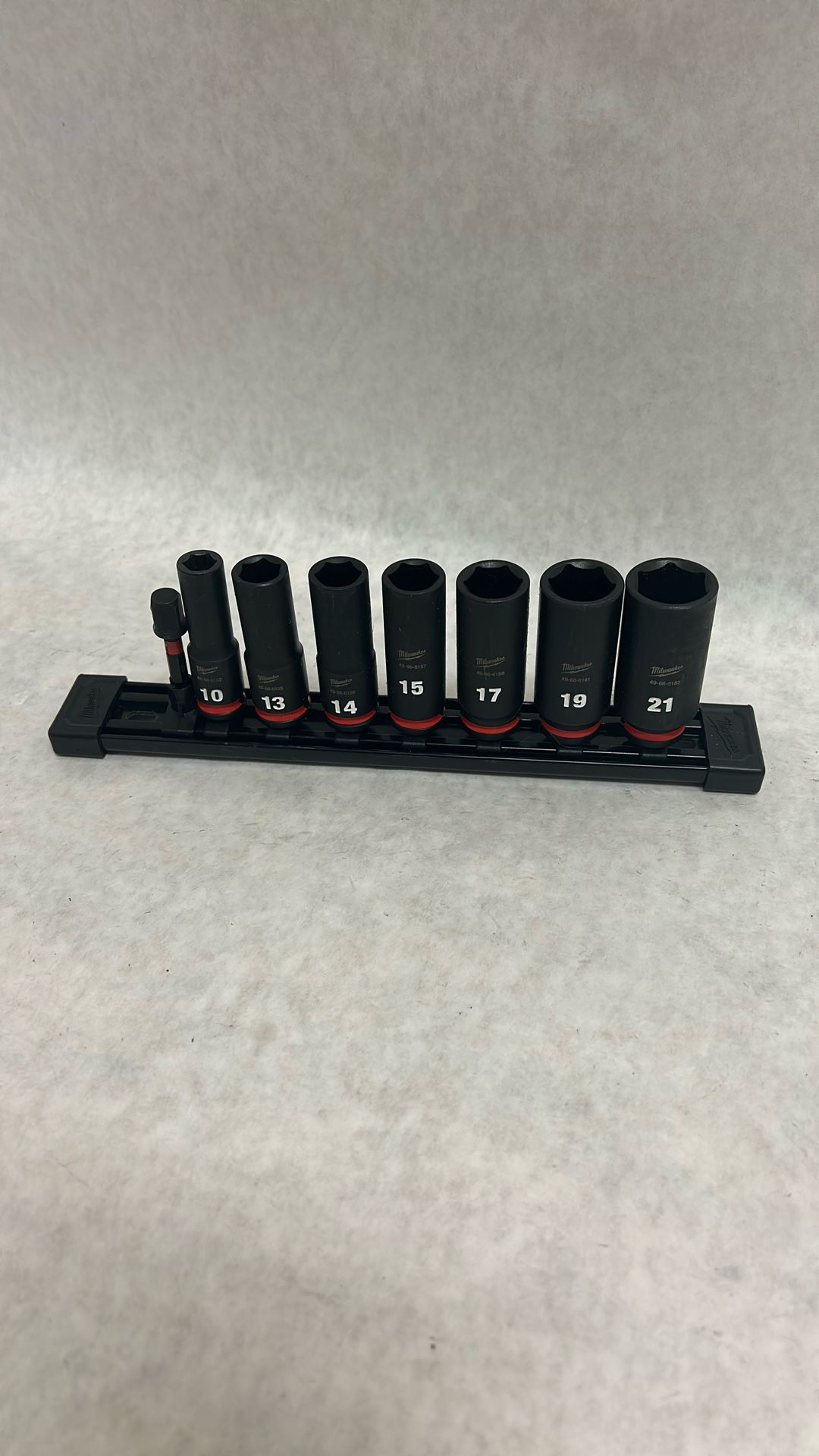 Milwaukee eight piece impact socket set