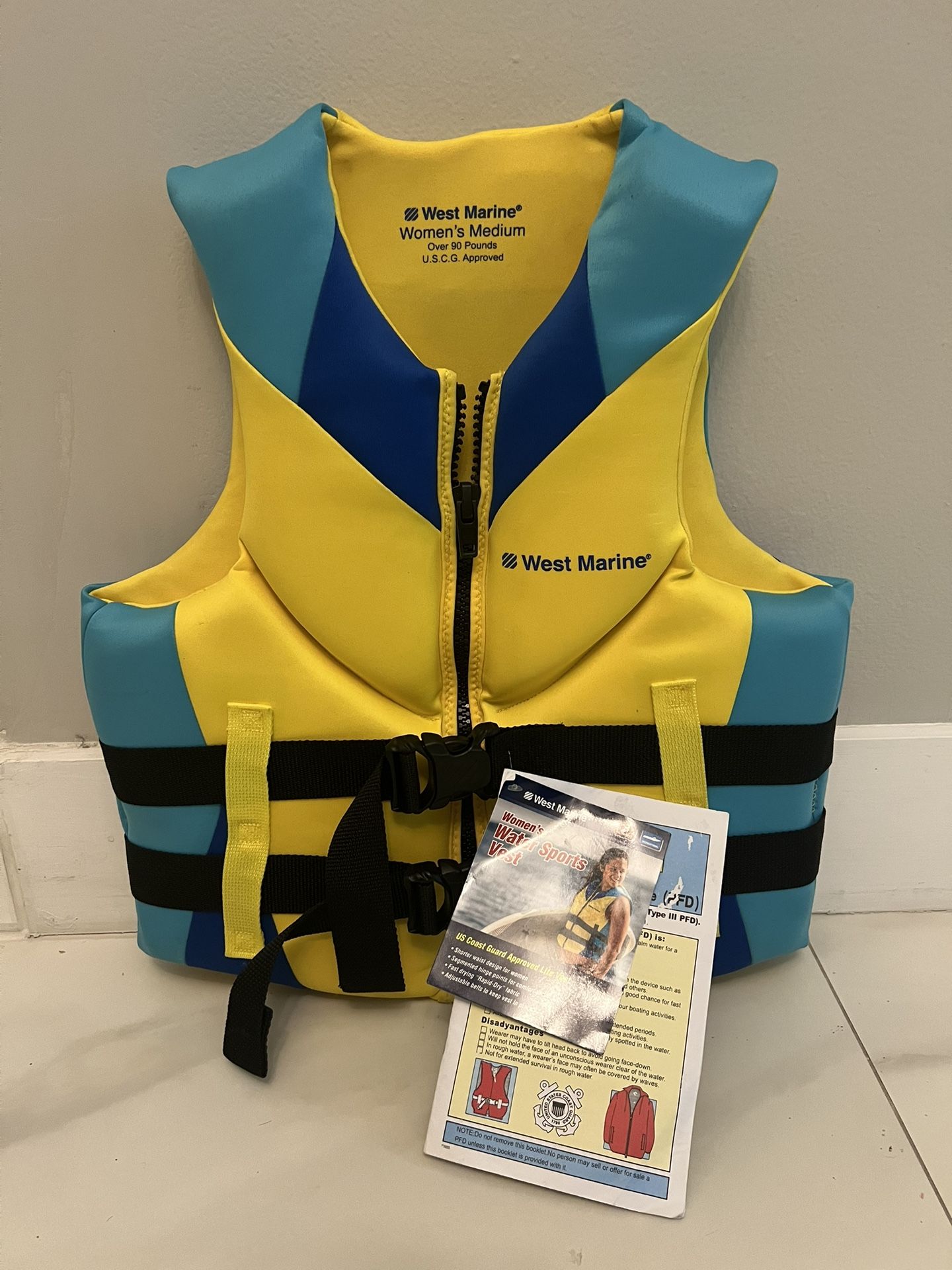 WEST MARINE-Women's Neo Deluxe Water Sports Life Jacket, Medium