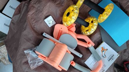 Bodywaker Ab Roller Set and Elbow Support Abdominal Wheel__ new