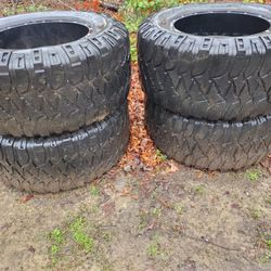Mickey Thompson 8 Lug $400