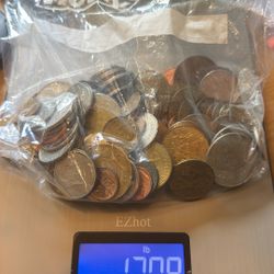 Foreign Change A Lot Of Pretty Stuff In There Over A Pound