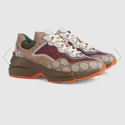 Gucci Sneakers 
