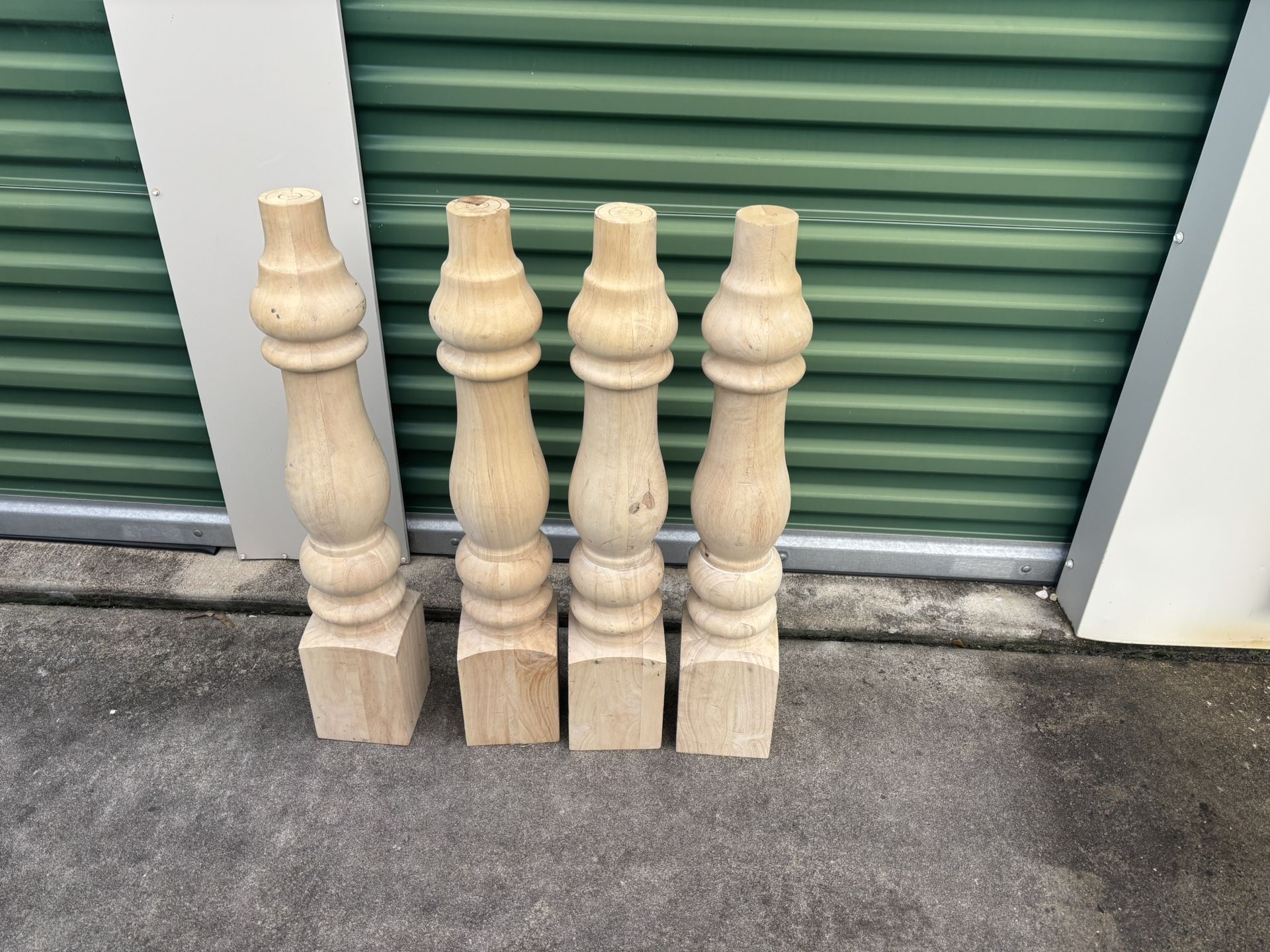 Chunky Turned Table Legs 5” Caps